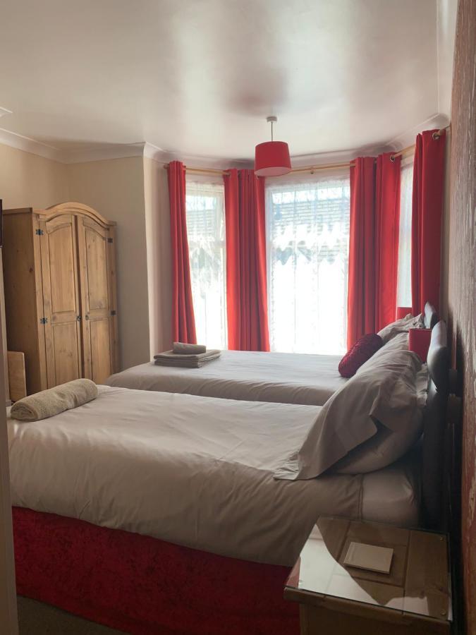 Twin Palms Guesthouse Γκρέιτ Γιάρμουθ Εξωτερικό φωτογραφία
