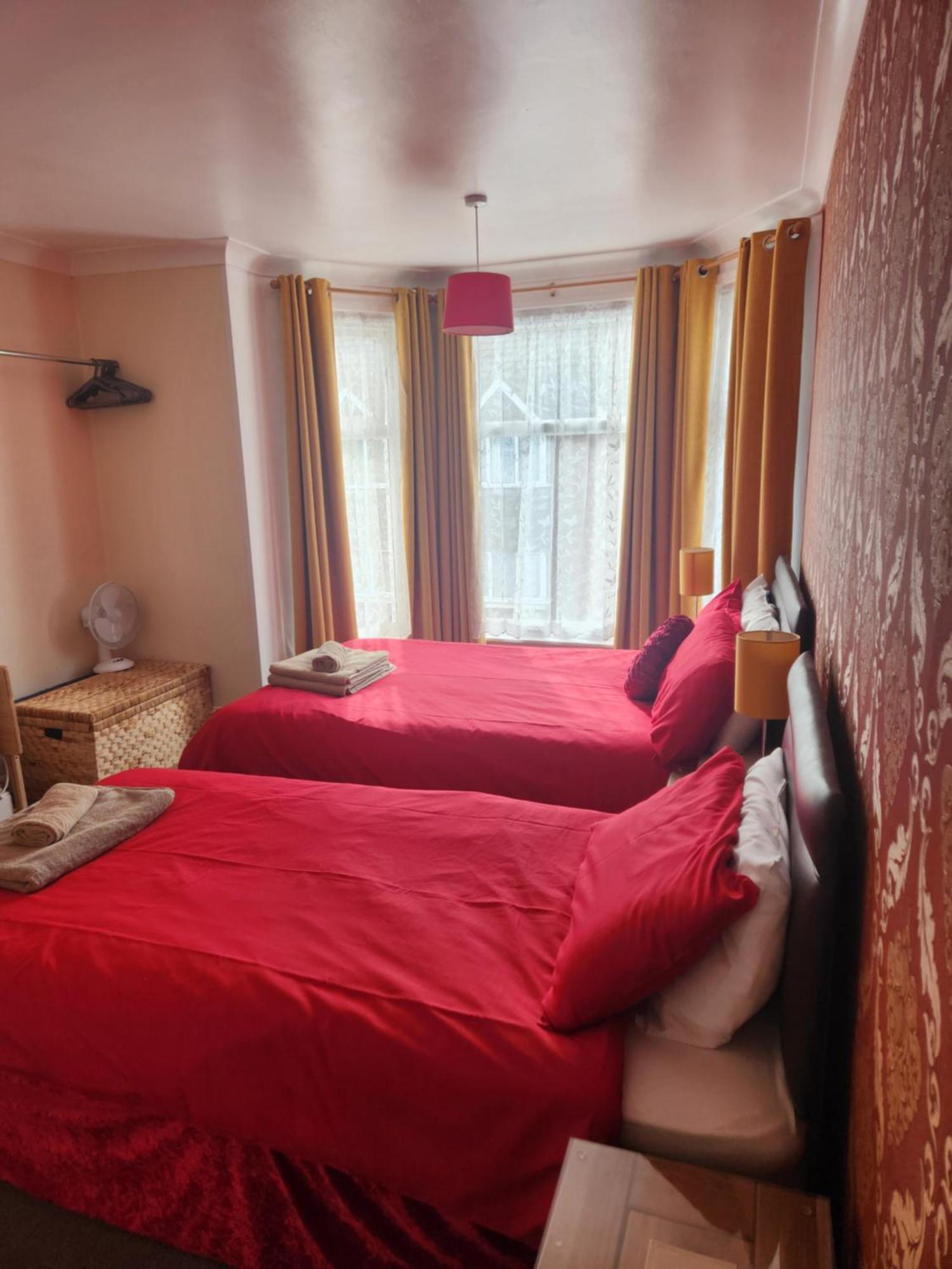 Twin Palms Guesthouse Γκρέιτ Γιάρμουθ Εξωτερικό φωτογραφία